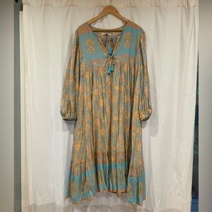 XL light blue, peach and goldenrod dress